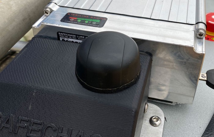 Quick Release Battery Docking